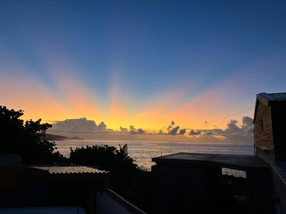 Le Loft Lägenhet Saint Pierre Exteriör bild